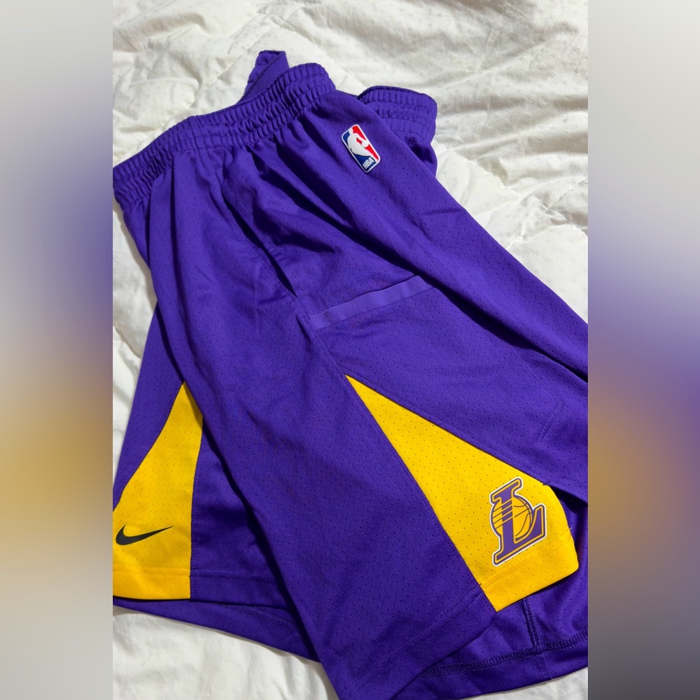 Lakers Nike Dri Fit 3xl
